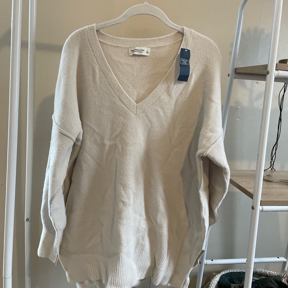NWT Abercrombie Sweater